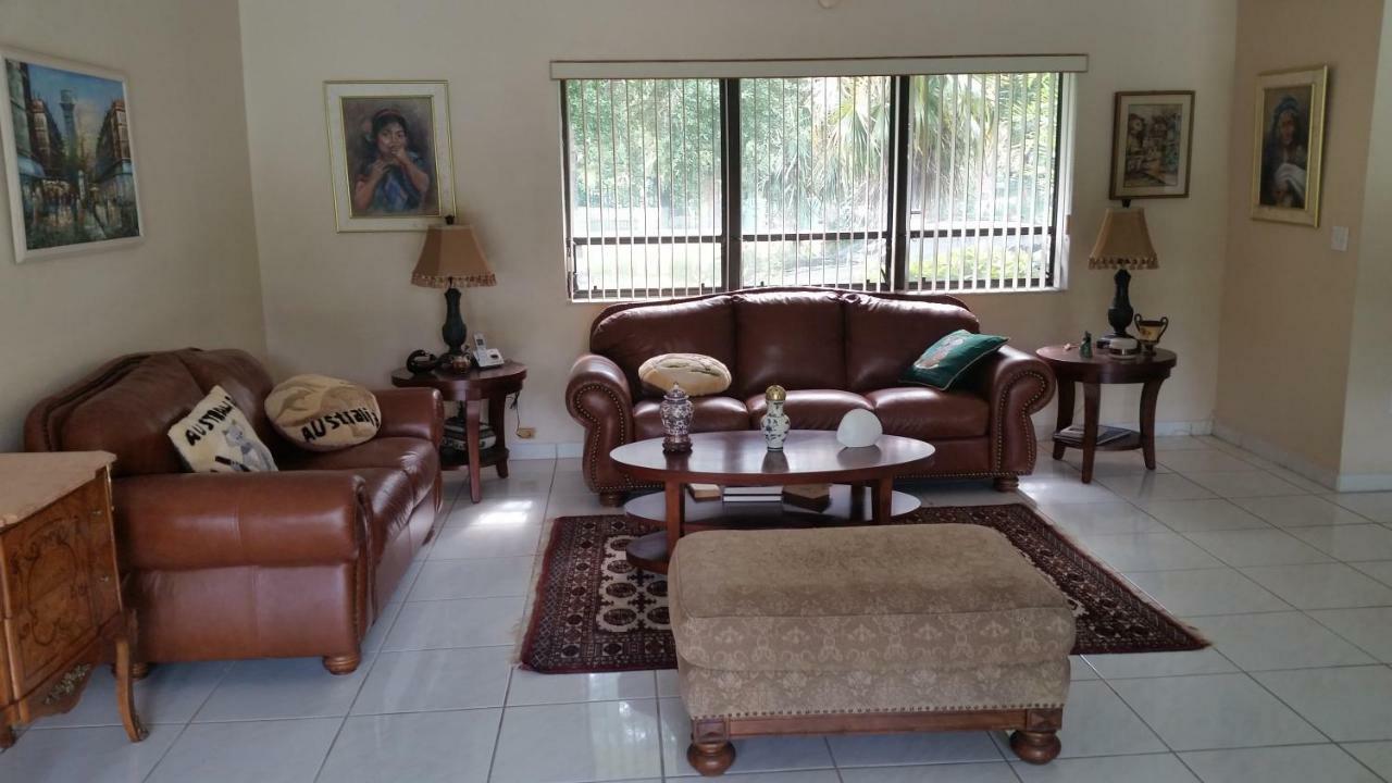 7545 Southwest 124Th Street Villa ไมอามี ภายนอก รูปภาพ